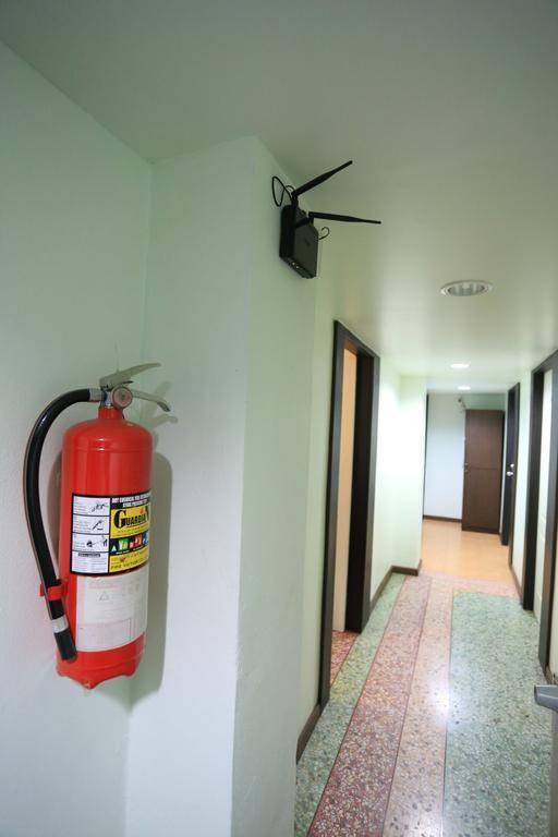 فندق Thara House بانكوك المظهر الخارجي الصورة