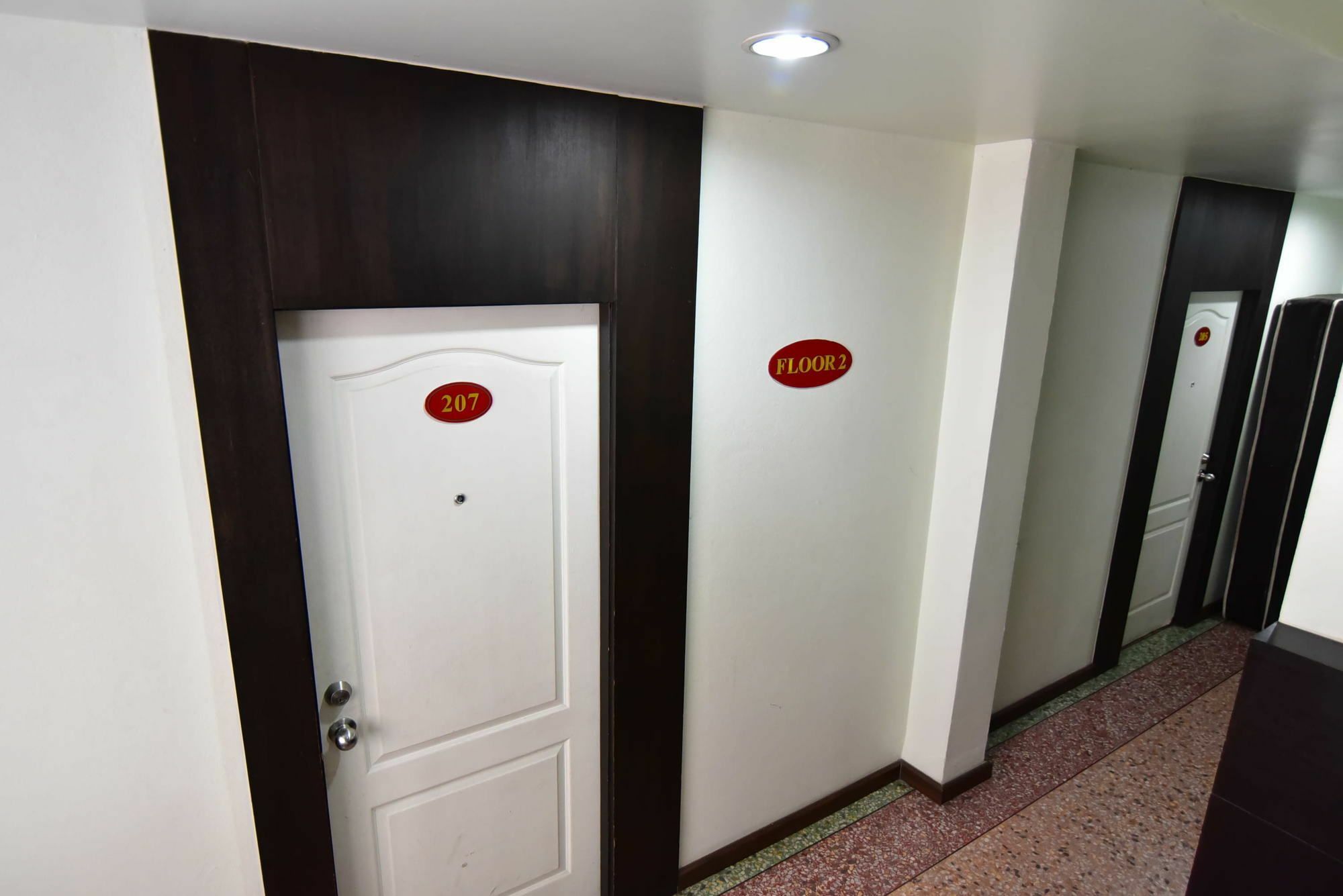 فندق Thara House بانكوك المظهر الخارجي الصورة